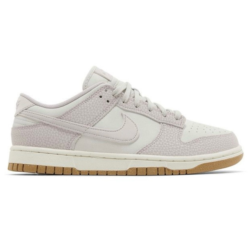 Wmns 2024 Dunk Low Premium Next
Nature 'Platinum Violet Gum'
